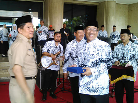 Pencarian PGRI Lampung Timur - Persatuan Guru Republik Indonesia Cabang Lampung Timur